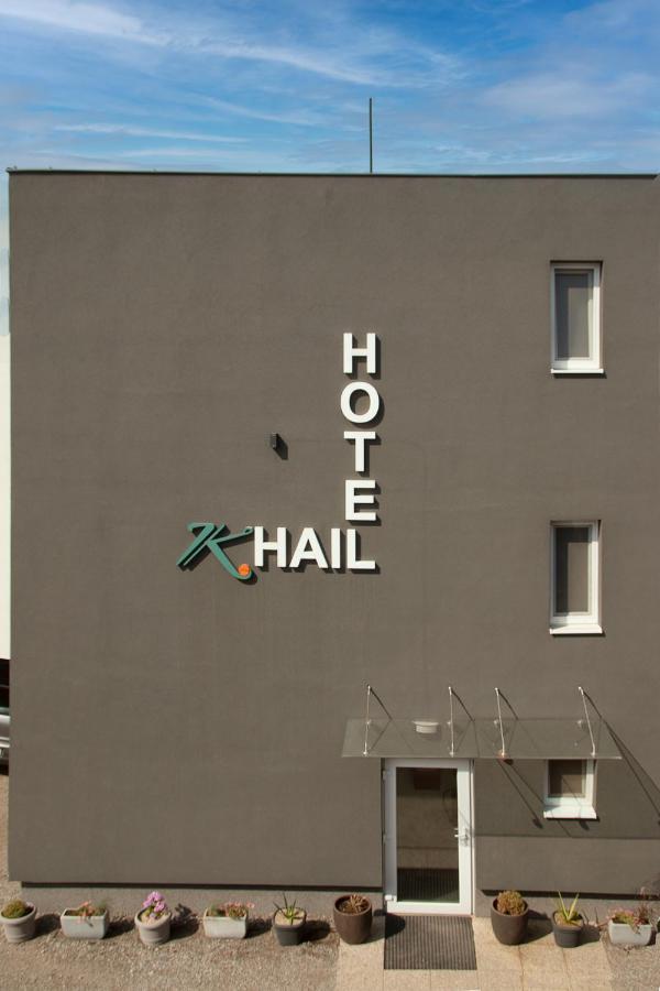 Hotel Khail Maria Lanzendorf Εξωτερικό φωτογραφία