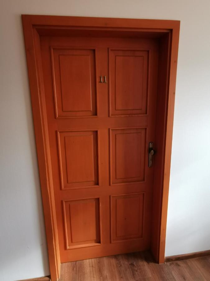 Hotel Khail Maria Lanzendorf Εξωτερικό φωτογραφία